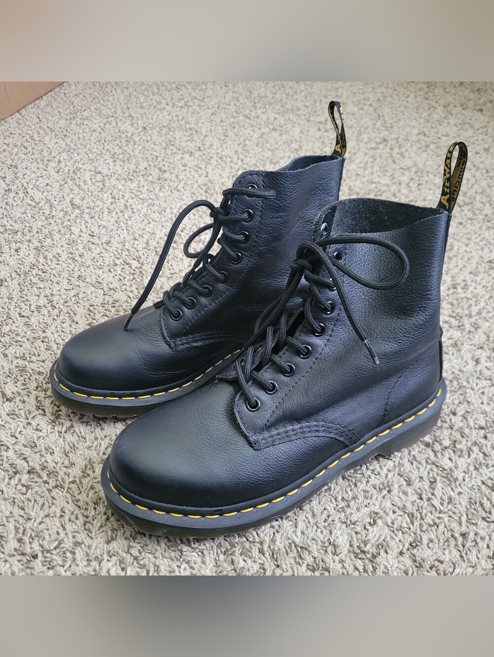 Dr. Martens 1460 Pascal Virginia Leather Black Boots Shoes 8 Eye Lace Women's 7